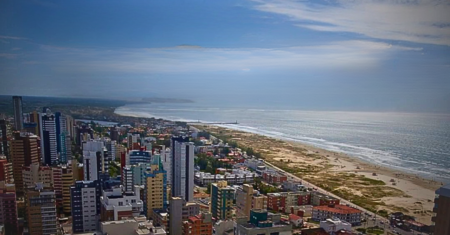 Justiça Determina Reabertura de Casa de Passagem para Moradores de Rua em Torres